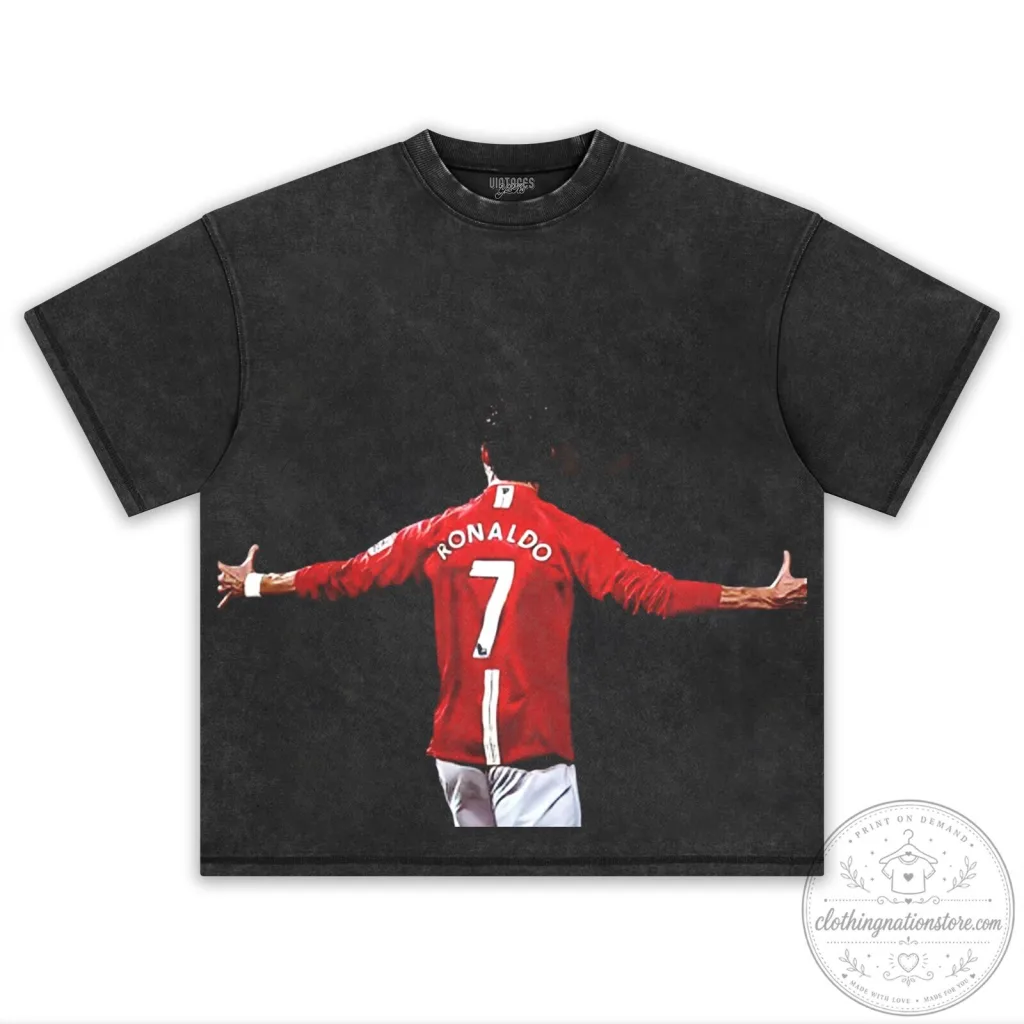 Cristiano Ronaldo Manchester United Number 7 Football Legend Graphic T-Shirt Cristiano Ronaldo Manchester United Number 7 Football Legend Graphic T-Shirt